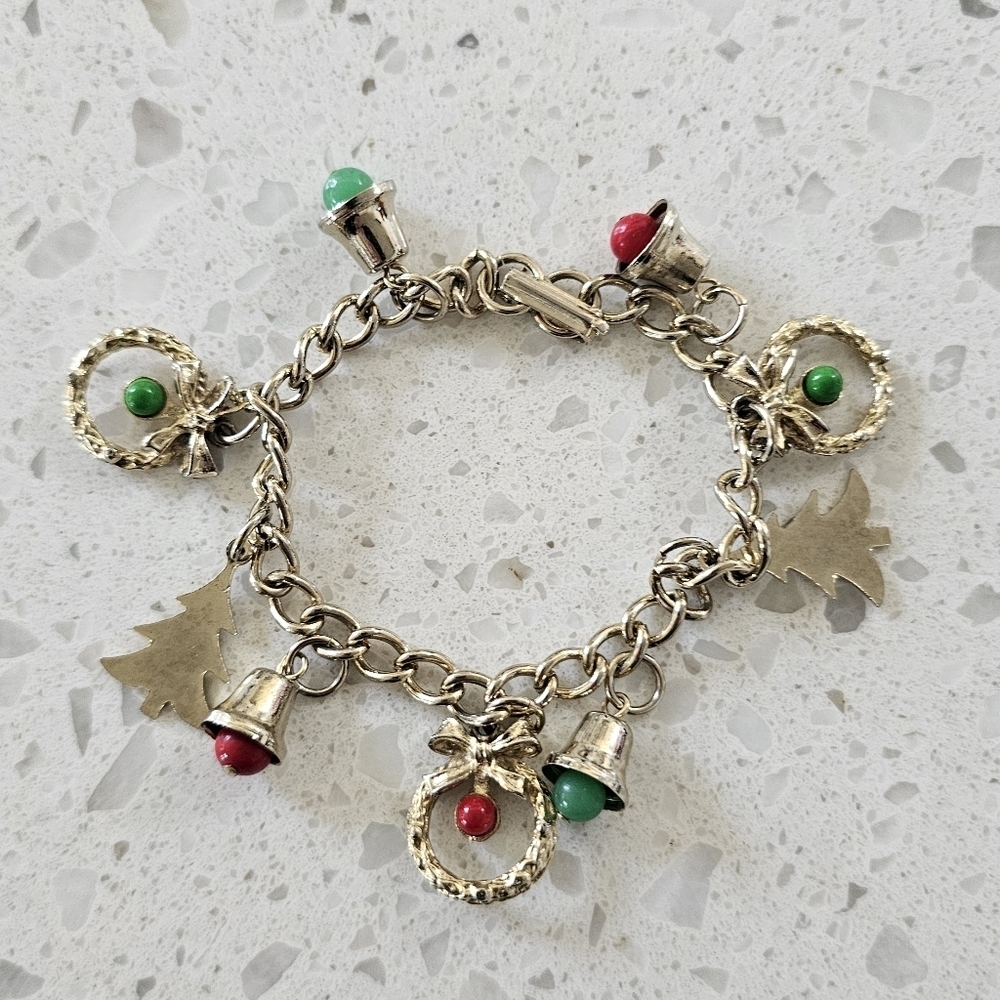 Vintage Festive Gold-Tone Charm Bracelet w/ Bells, Trees, and Wreaths